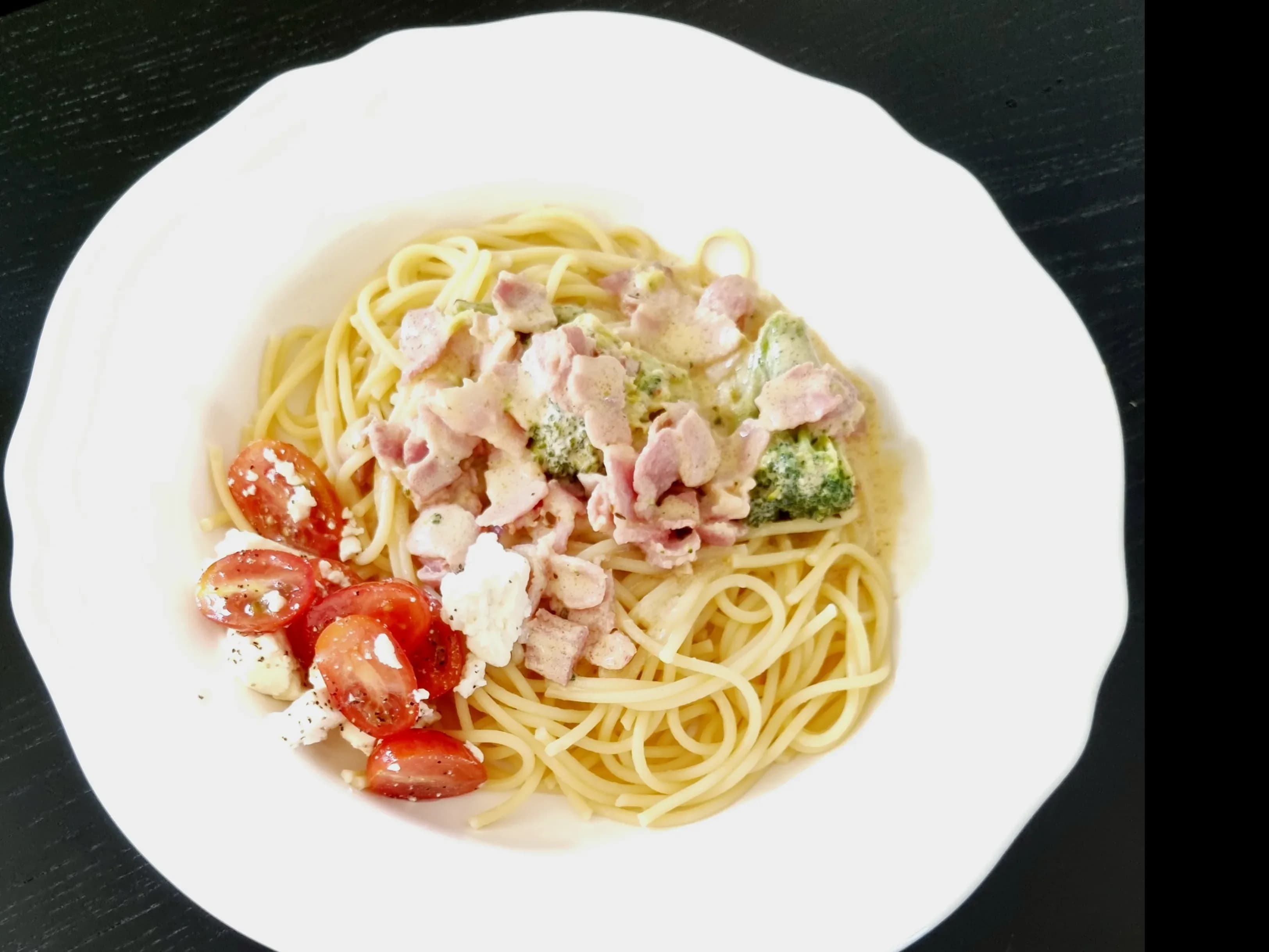 Pasta med baconsås